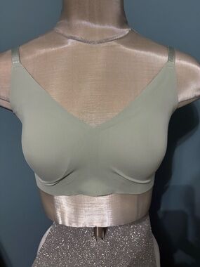 Calvin Klein Light Sage Wireless Bralette